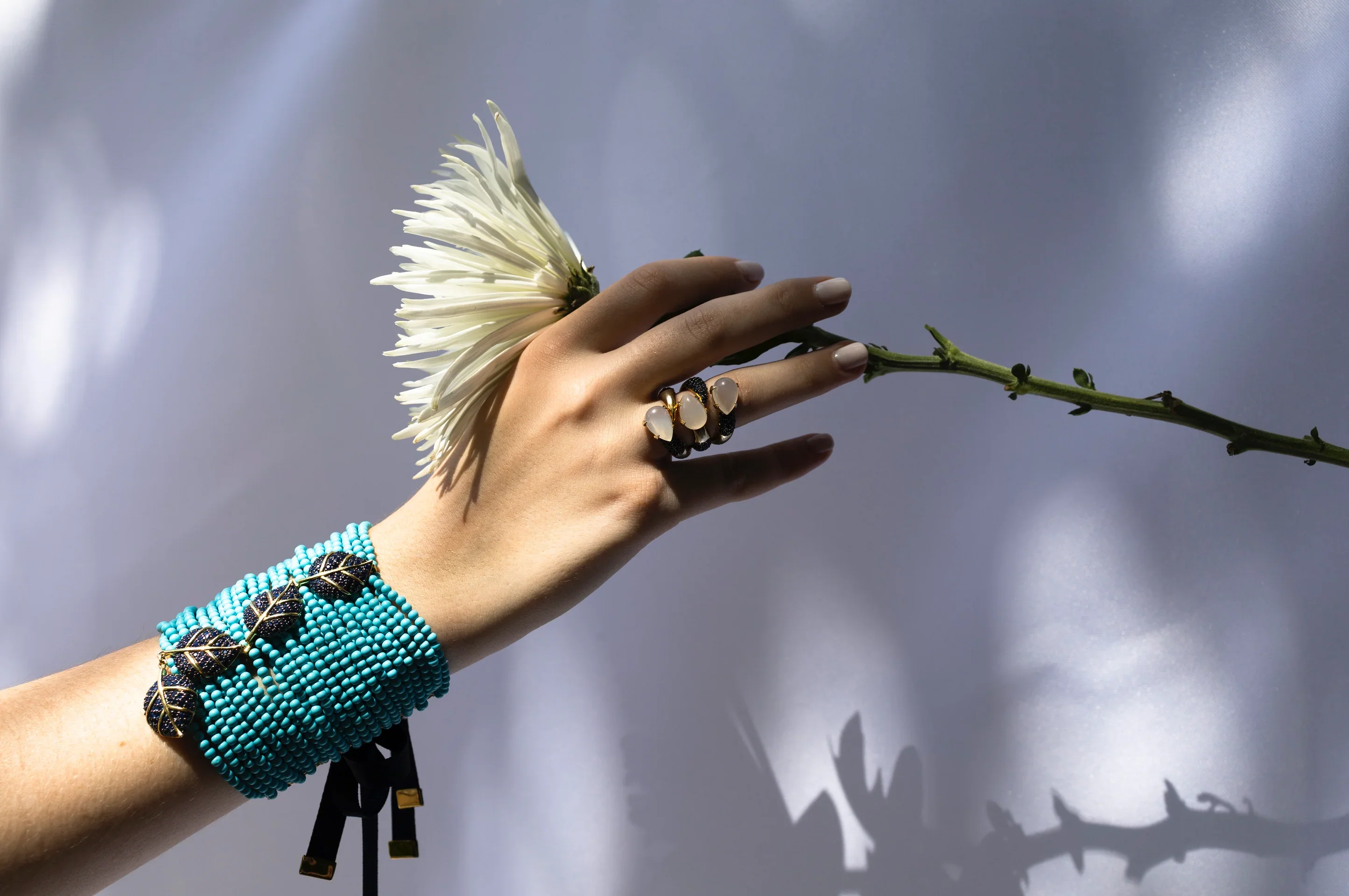 925 Silver Leaves Zinta Bracelet with Turquoise & Blue Sapphire - Image 3