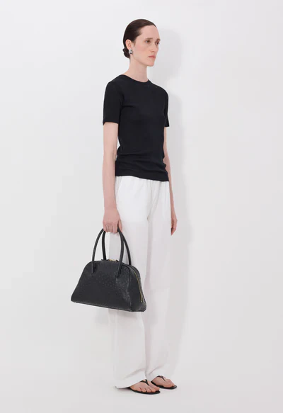 Avalyn LDS Fitted T-Shirt Black - Image 3