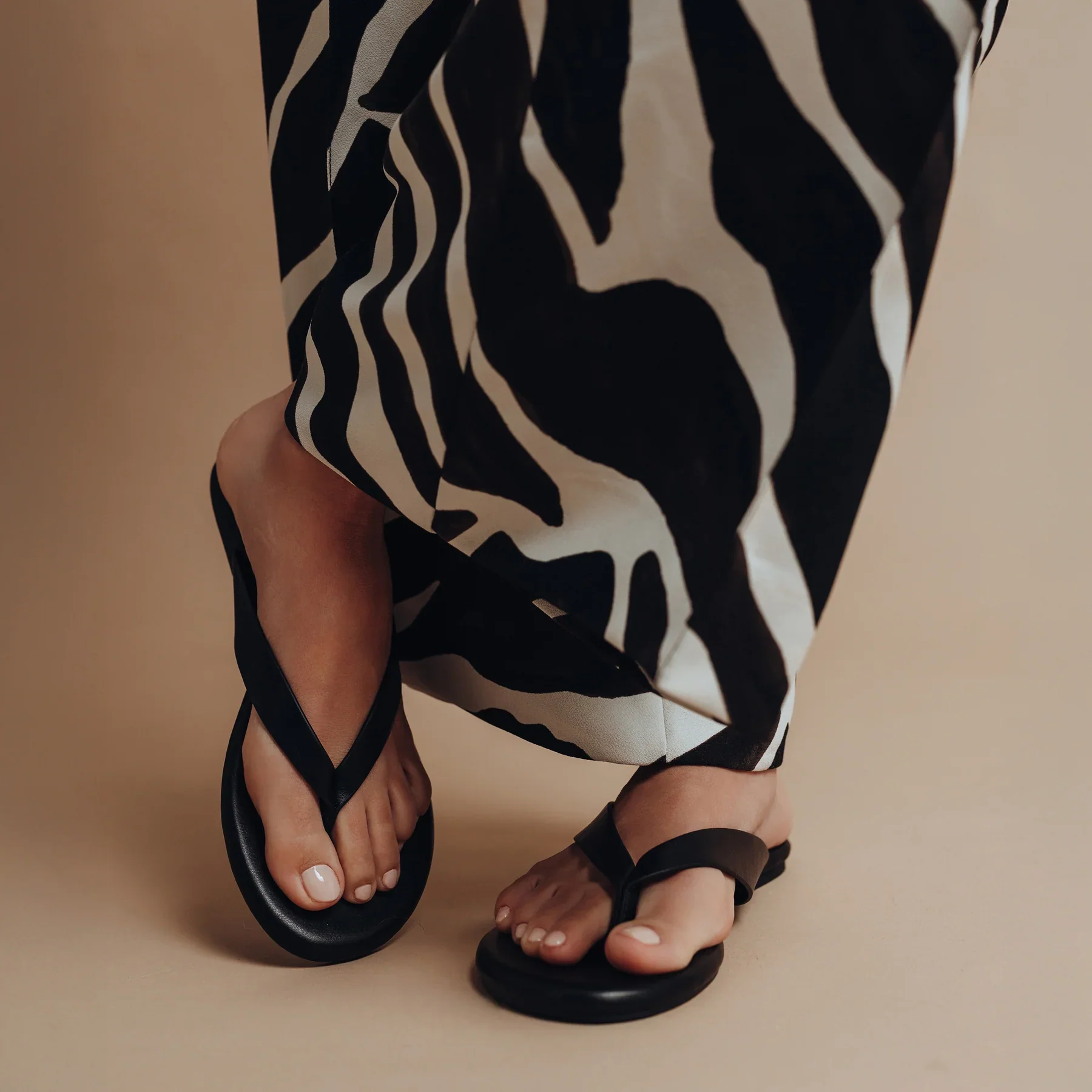 Bowie thong sandal Ebene - Image 2