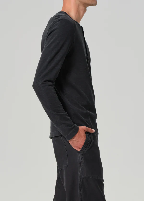 Classic Henley Washed Black - Image 3