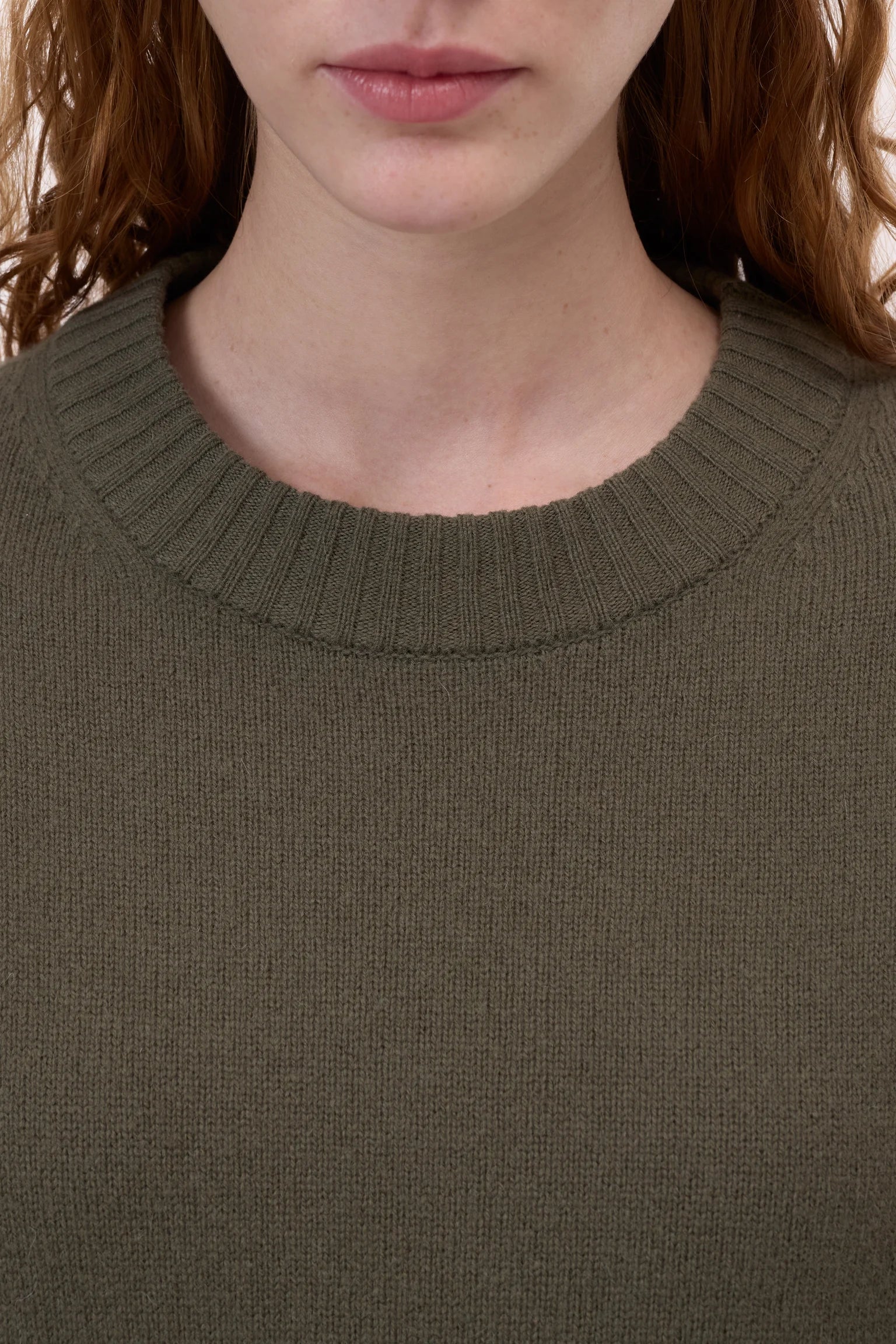 Crew Neck Cropped Forest Green - Image 3
