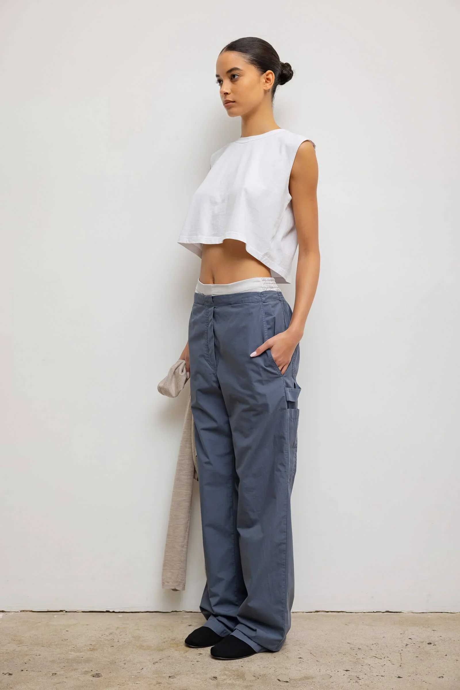 Crop Sleeve Margo in White - Image 4
