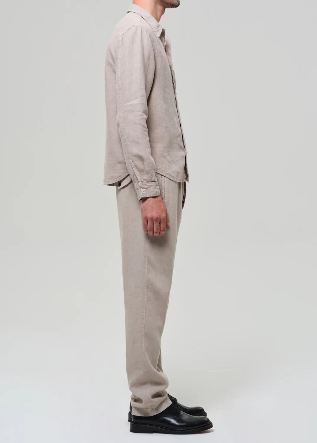 Drawstring Deck Linen Pant In Wheat - Image 3