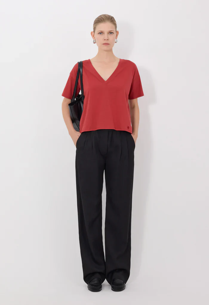 FAAA LDS V Neck T-Shirt Red - Image 2