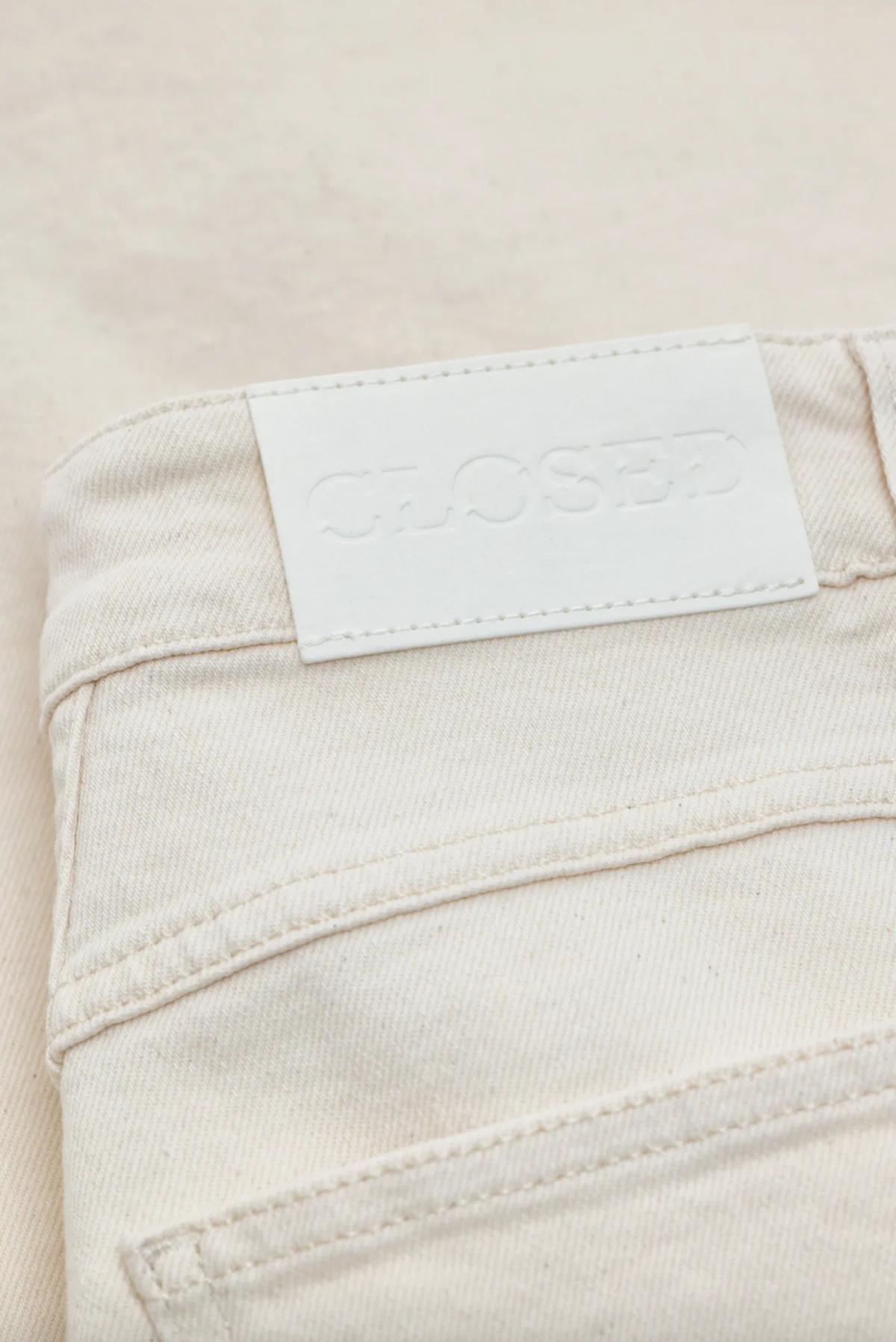 Glow Up Jeans Ivory - Image 5
