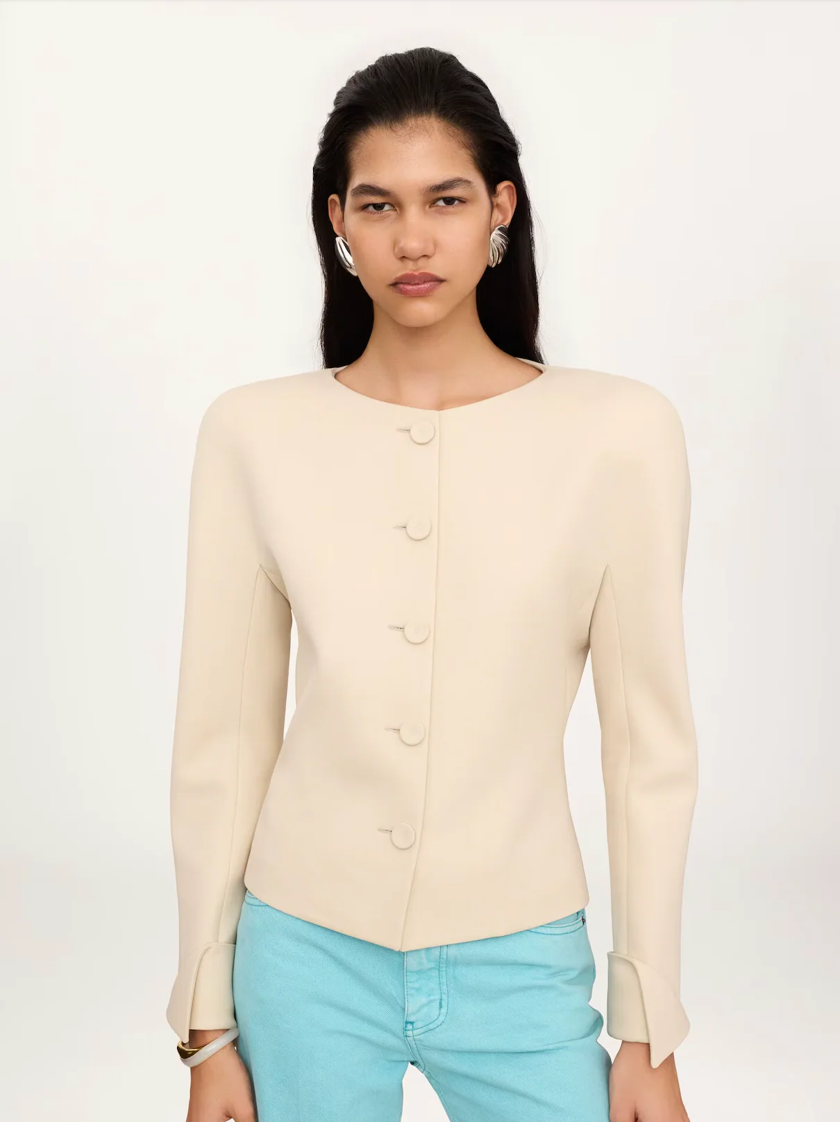 Collarless fitted jacket in wool grain de poudre - Image 2