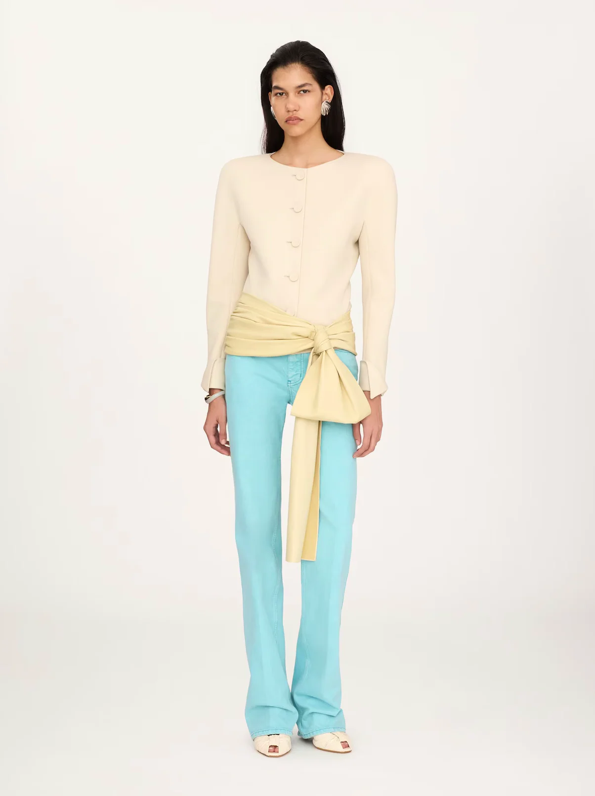 Collarless fitted jacket in wool grain de poudre - Image 3
