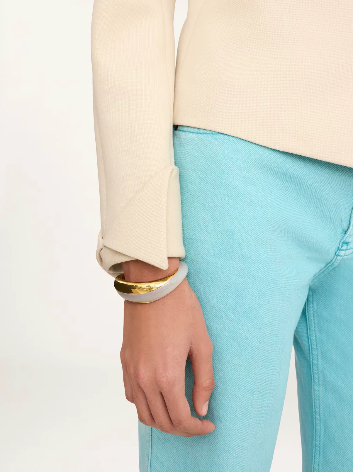 Collarless fitted jacket in wool grain de poudre - Image 6