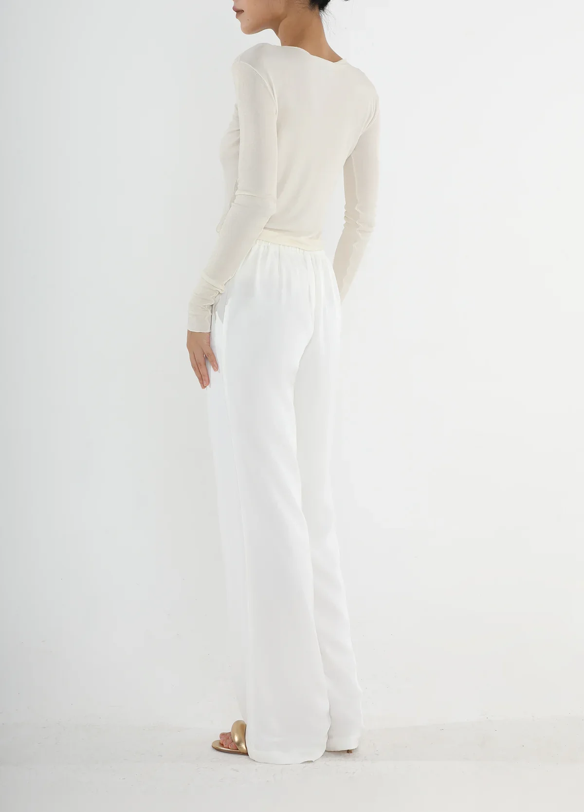 Knit Silk Roundneck L/S T shirt White - Image 4