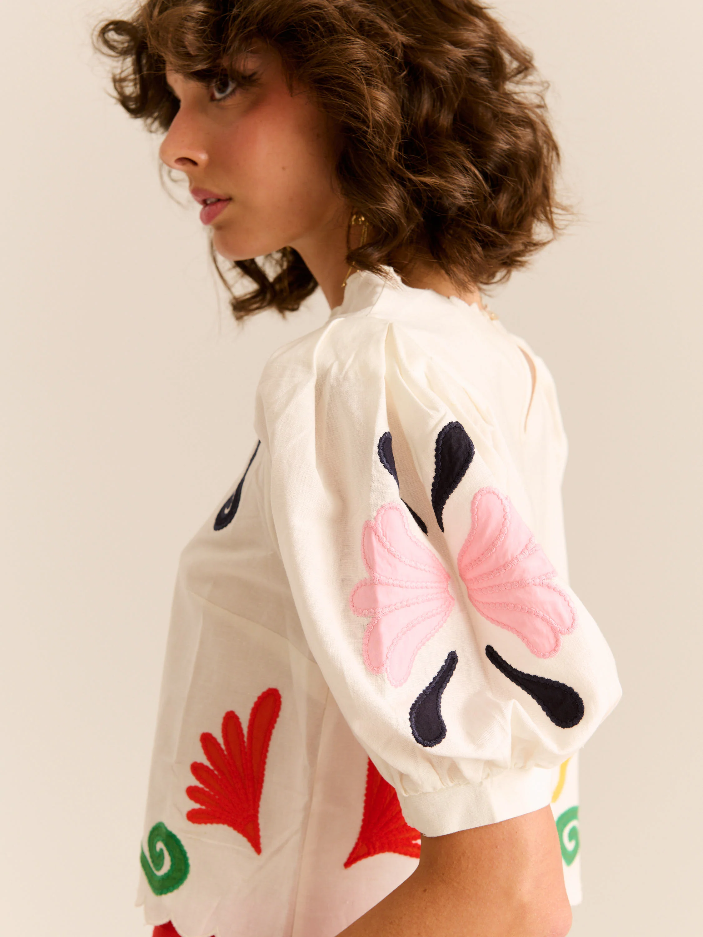 Lara Blouse Off White - Image 3