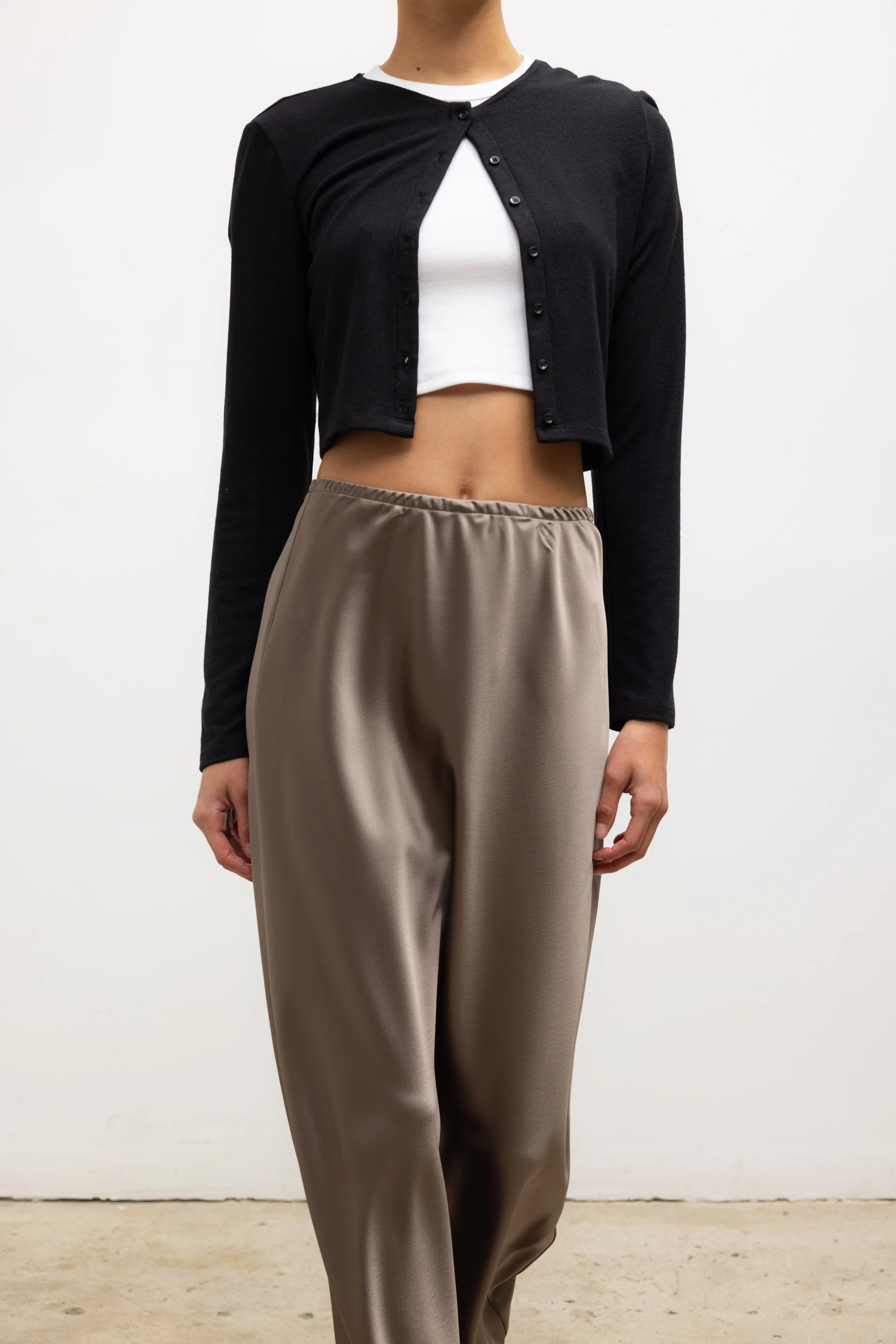 Lauren Crop Cardigan II - Image 4