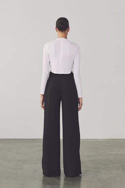 Lexi Crop White - Image 3