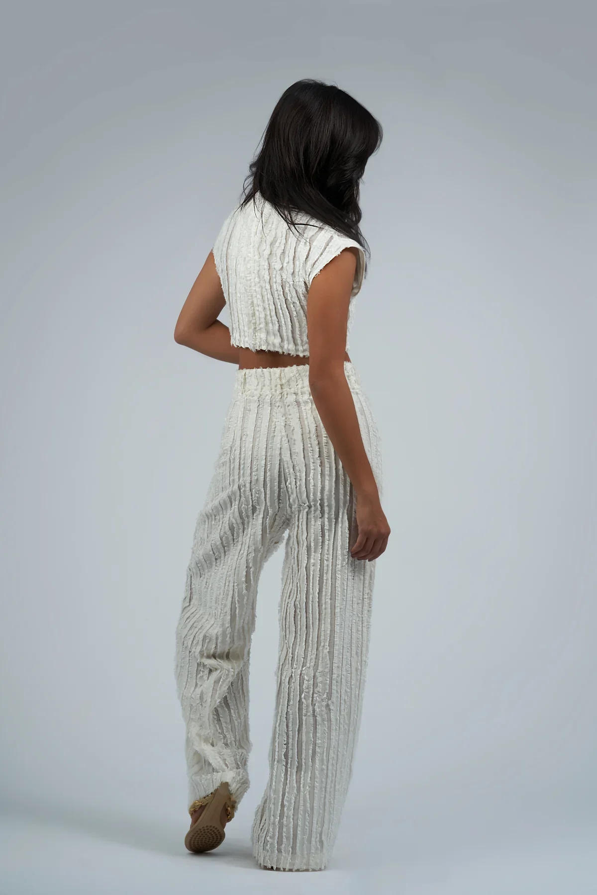 Lia Pant - Image 3