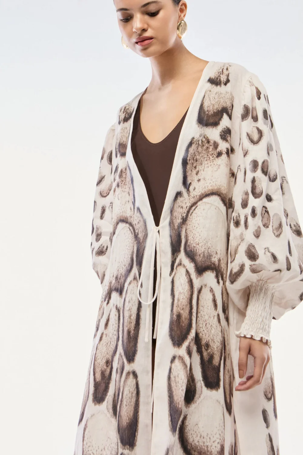 Long Robe - Image 2