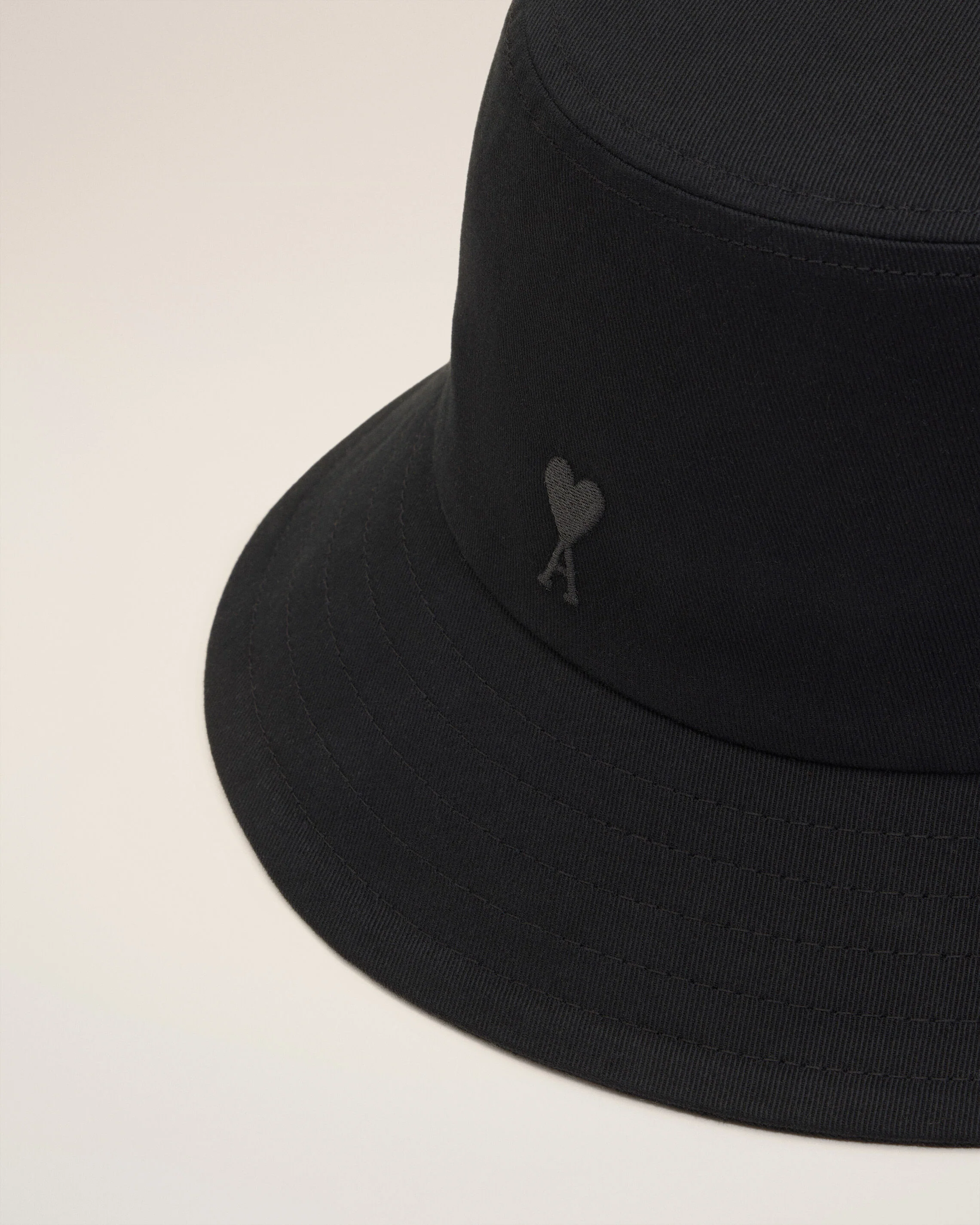 Black Ami De Coeur Bucket Hat - Image 2