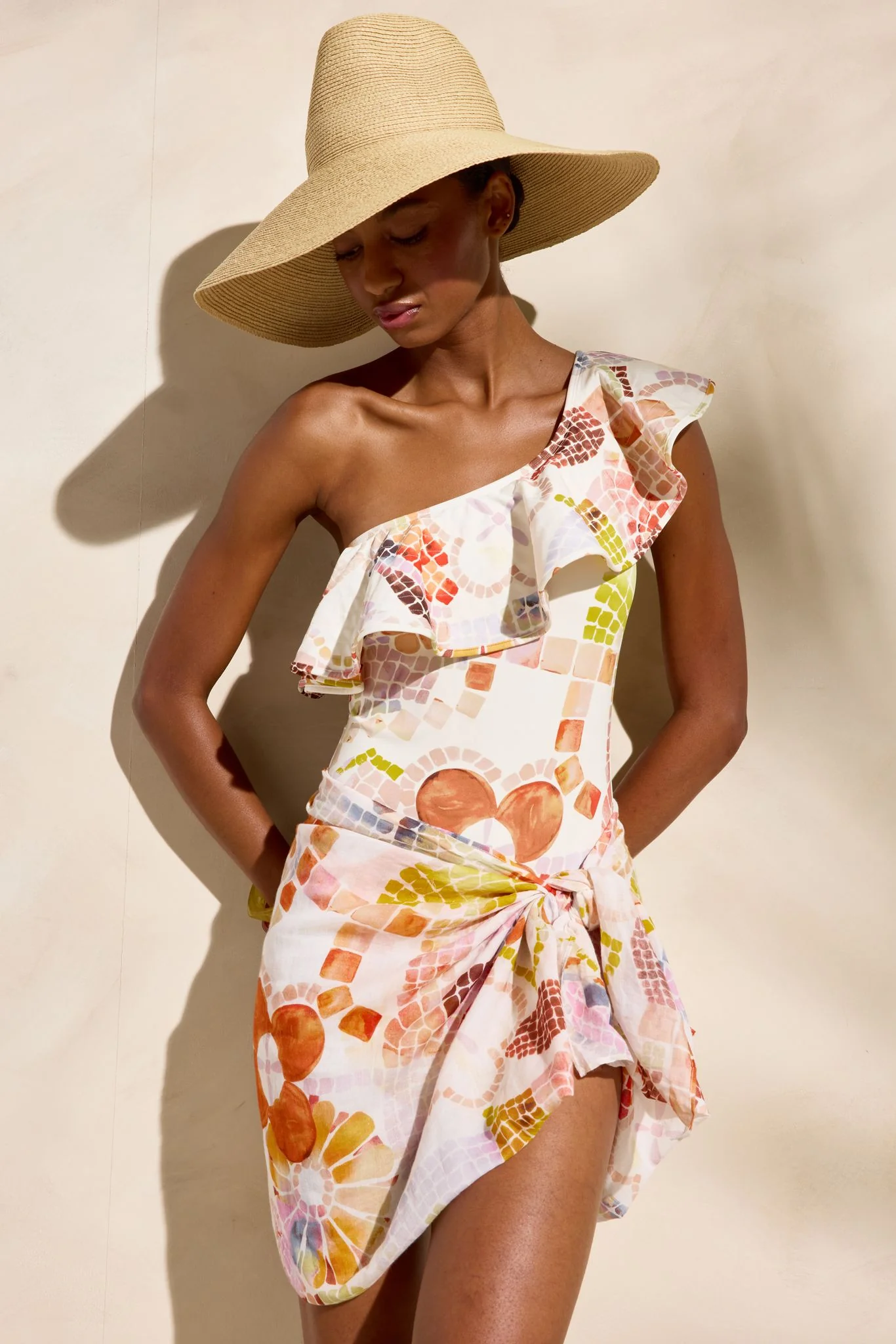 Selena Sarong - Image 4
