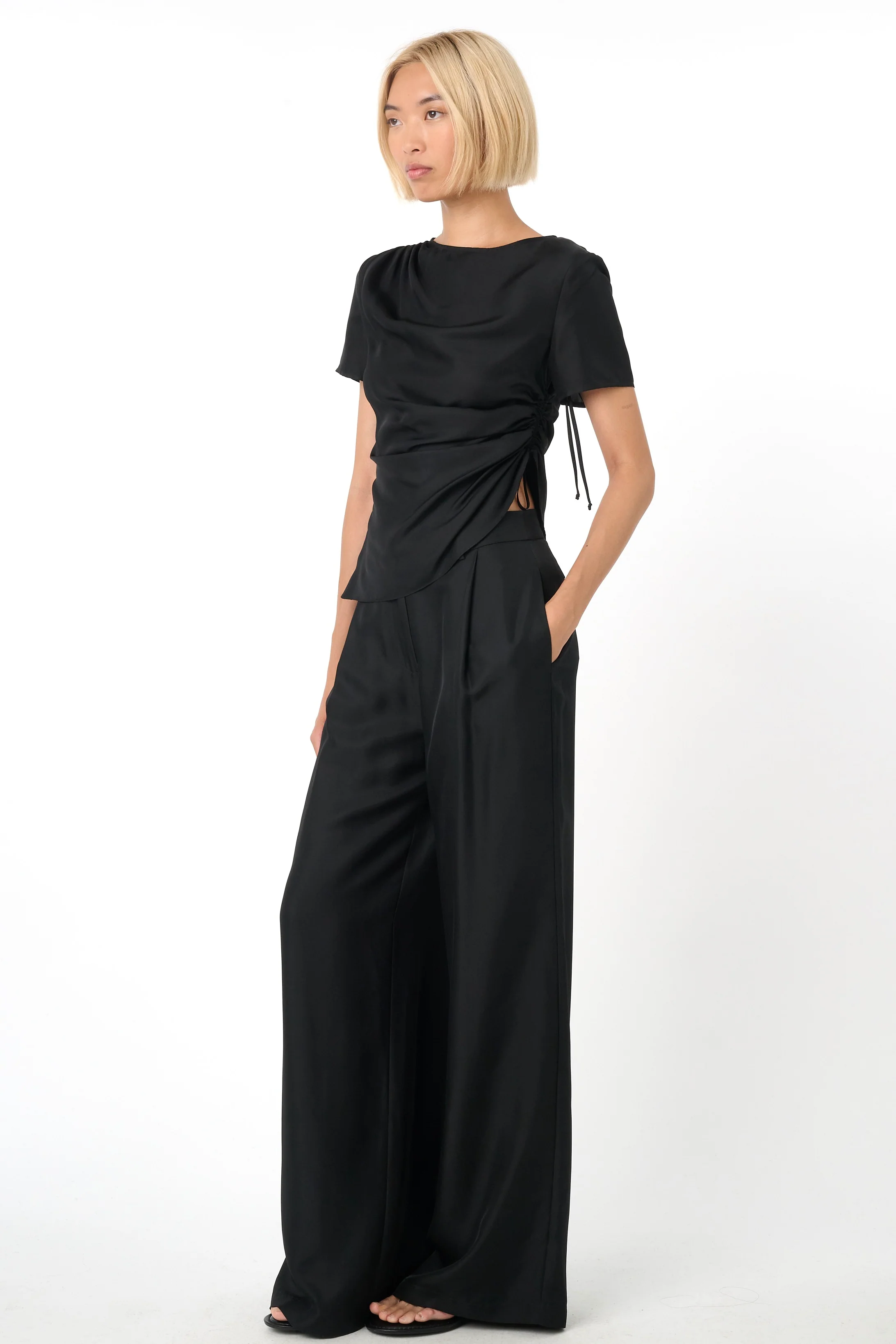 Solara Pleated Wide Leg Trouser - Image 3