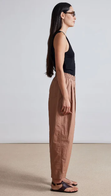 Spa Pleat Pant Deep Khaki - Image 2