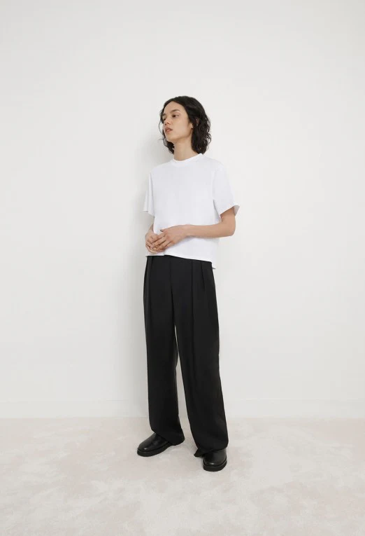 Telanto Cotton T-Shirt - Image 3