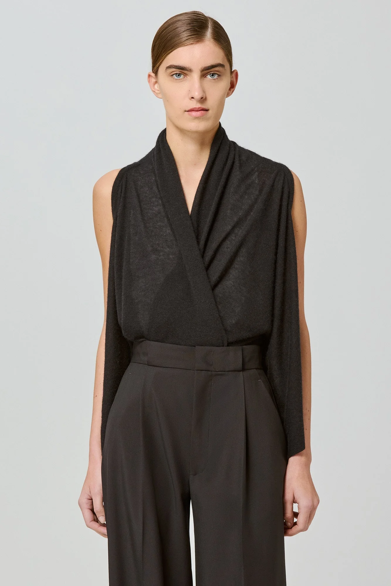 Two Ways Poncho Cardi Black - Image 6