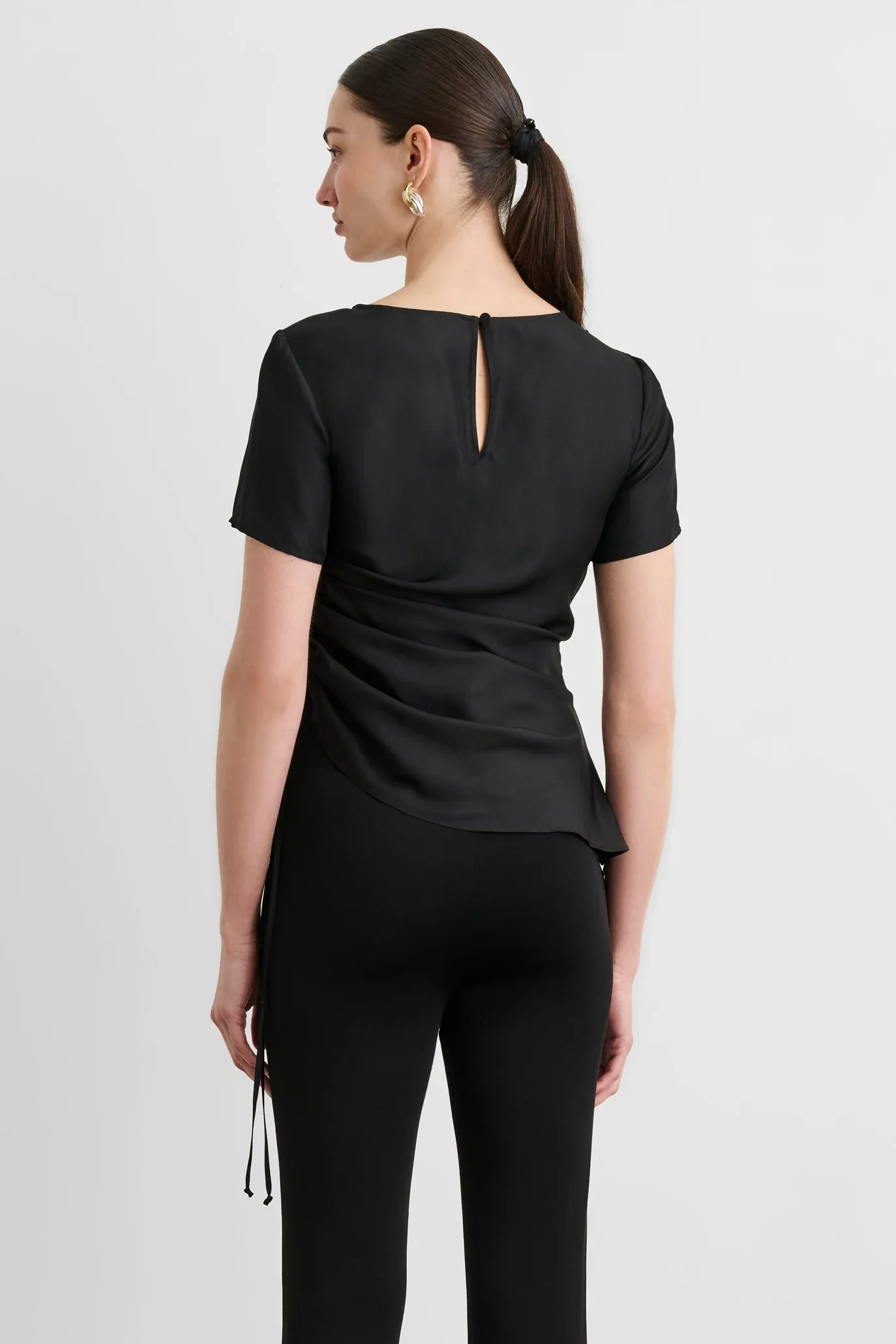 Uma SS Top with Drawstring Detail - Image 4
