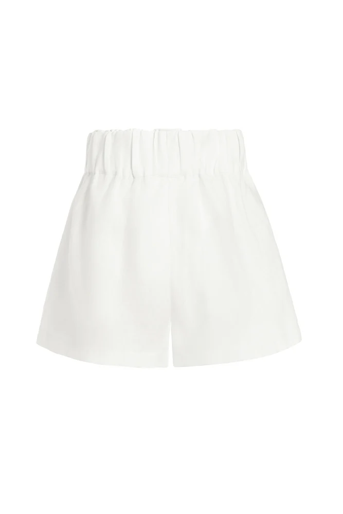 Universal Short White - Image 4